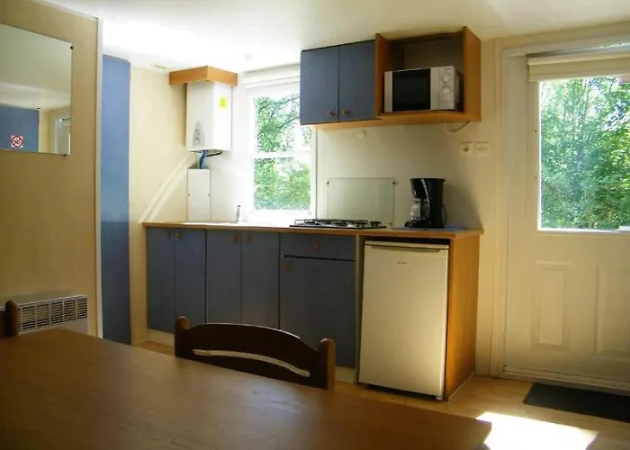 Campsite 3 Etoiles - Piscine - Ccbfeb0 Mayrac